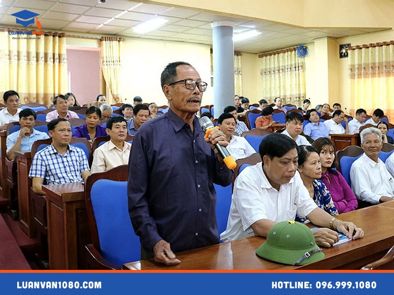 Ví dụ thế nào là quyền tham gia quản lý nhà nước