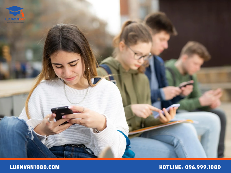 Bài tiểu luận mẫu 3: Chủ đề xã hội Bài tiểu luận mẫu 3: Chủ đề xã hội