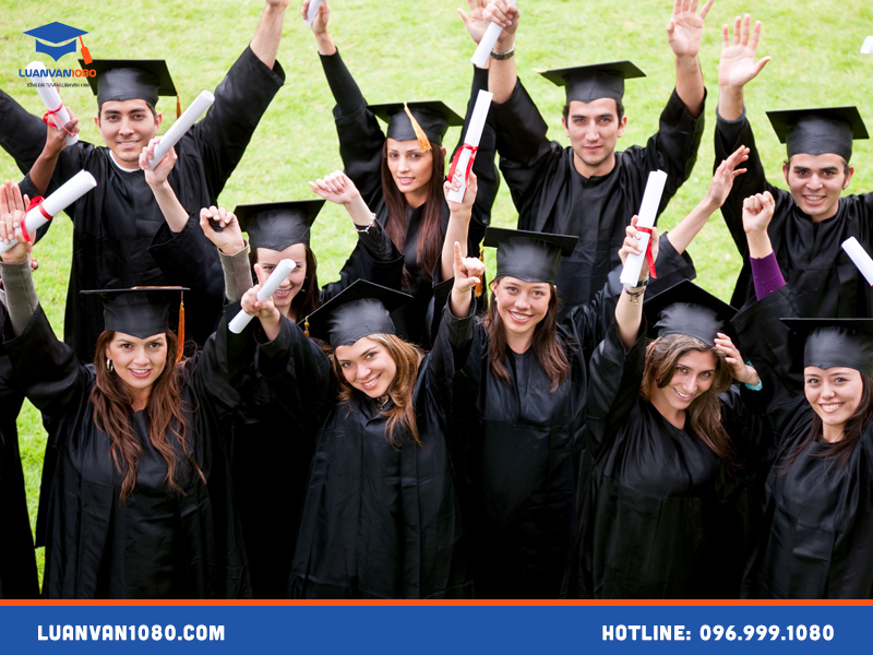 Trường Đại học Kinh tế Quốc dân đứng đầu trong việc cung cấp giáo dục chất lượng về kinh tế và quản trị kinh doanh tại Việt Nam