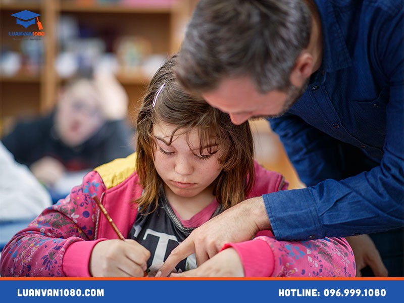 So sánh với ngành thạc sĩ giáo dục tiểu học