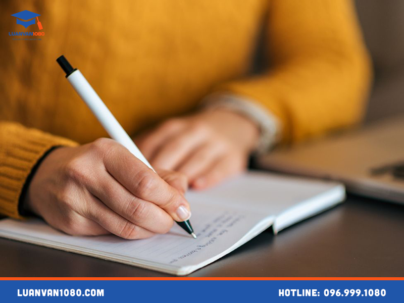 Lưu ý khi viết bài tiểu luận hoàn chỉnh Lưu ý khi viết bài tiểu luận hoàn chỉnh
