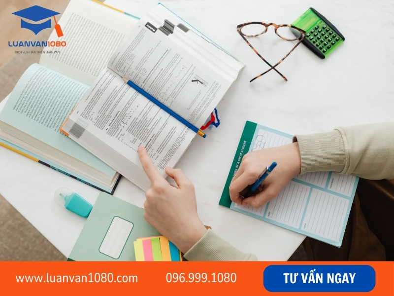 Các phương pháp nghiên cứu trong luận văn thường dùng