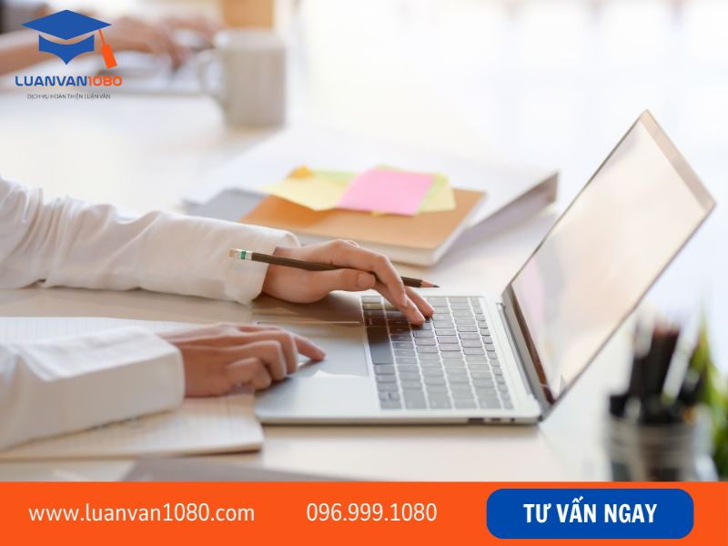 Thông tin bắt buộc trên bìa tiểu luận HUBT