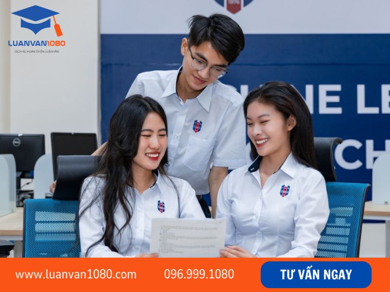 Các thông tin bắt buộc trên trang bìa tiểu luận HUB