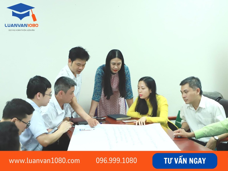 Tiêu chuẩn đối với giảng viên tham gia